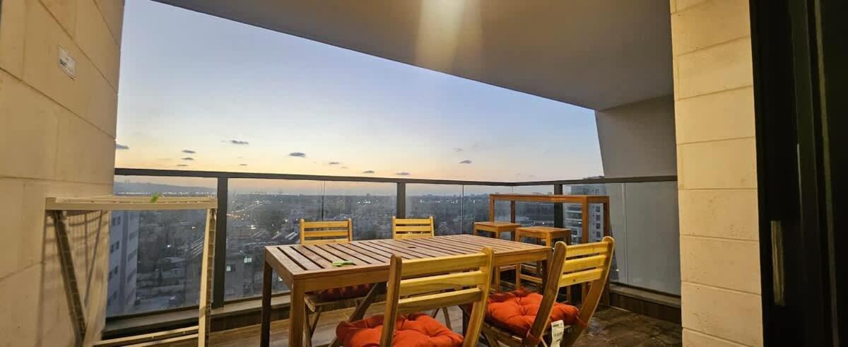Stunning And Spacious In Kiryat Ata Qiryat Ata Екстериор снимка