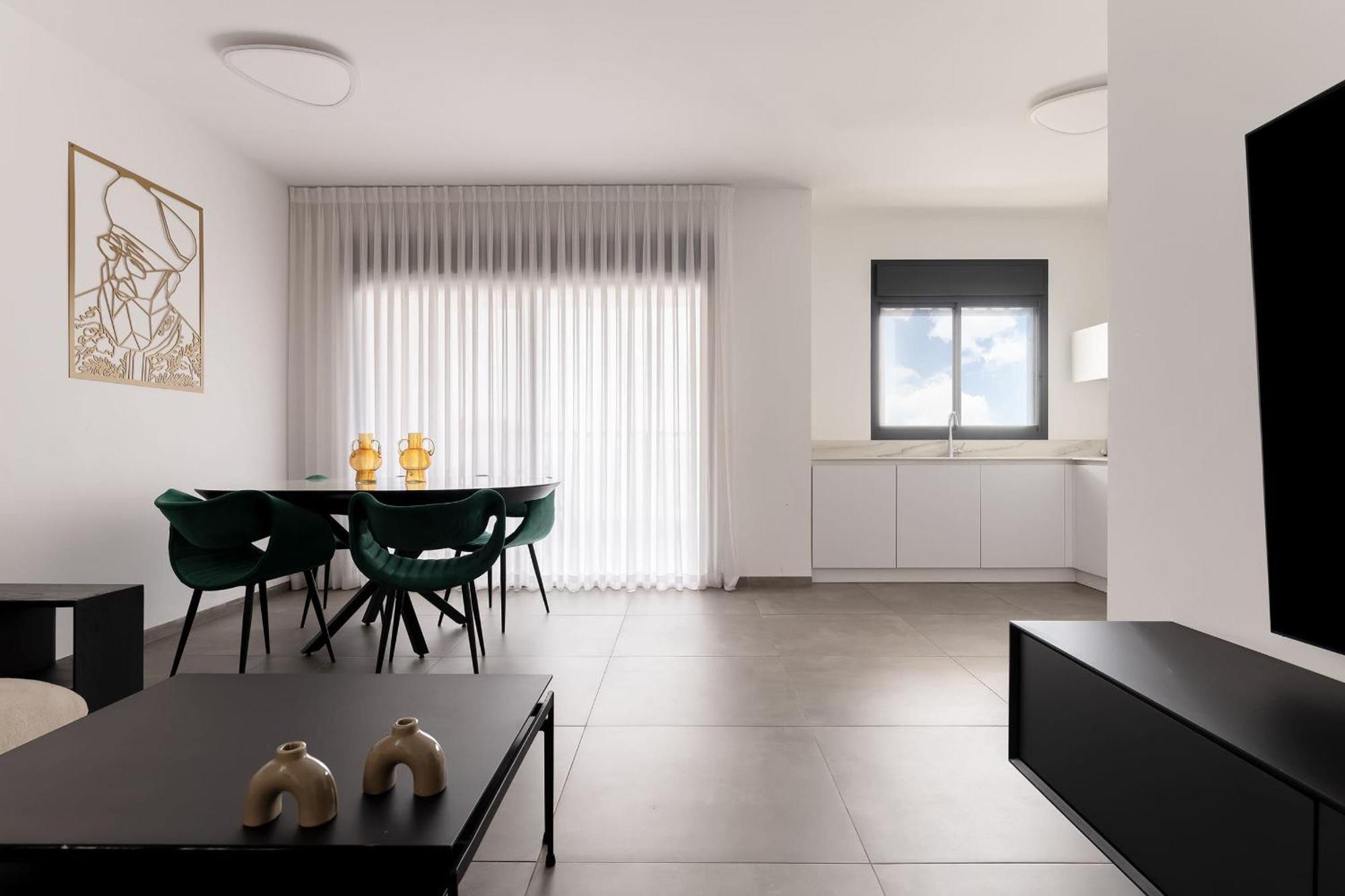 Stunning And Spacious In Kiryat Ata Qiryat Ata Екстериор снимка
